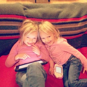 10 Reasons Why I Will Continue to Give my Children Handheld&nbsp;Devices