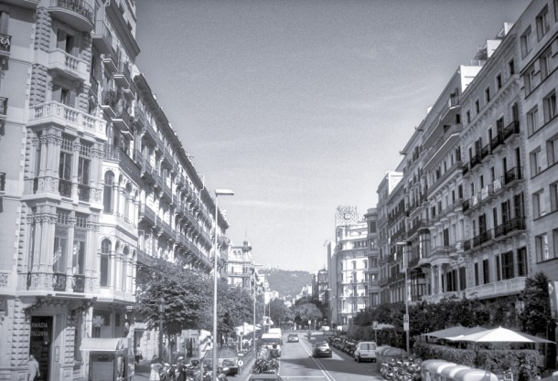 BarcelonaByBus_www.rainydayreflections.com_