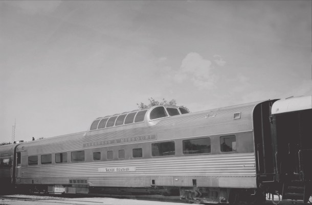 silverfeather_rainydayreflections-com__