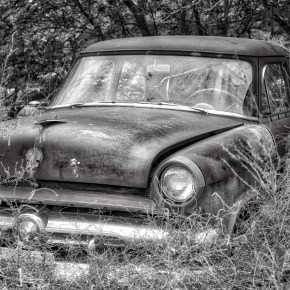 Old Car (BW)