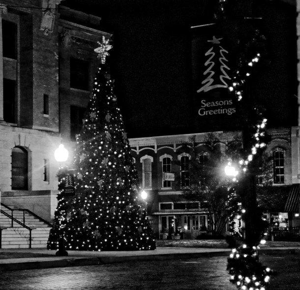 SmallTownChristmas_2017_LindaJamesPhotography_MM